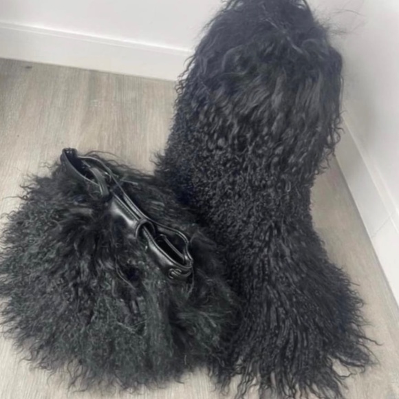 Black Real Fur Shaggy Boots sizes 8.5,9,10,10.5,11 only - Picture 3 of 4